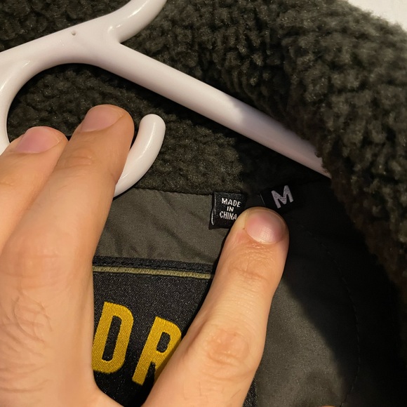 Superdry Mens Sherpa Quilted Hybrid Jacket in Dark Grey Green - Picture 4 of 10